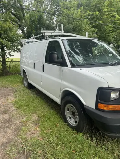 2017 Chevrolet Express 2500