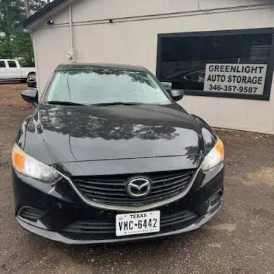 2017 Mazda Utouring Plus