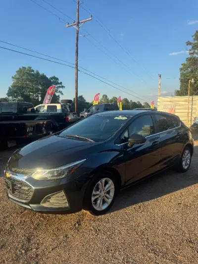 2019 Chevrolet Cruze LT Hatchback 4D