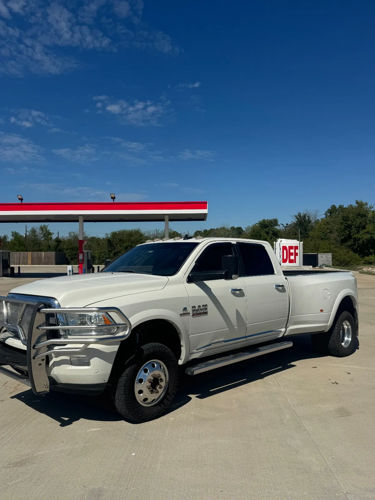 2016 Ram 3500 Limited, photo 1 of 14