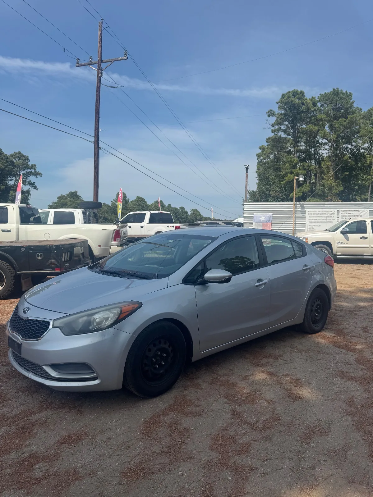 2015 Kia Forte Le, photo 1 of 10