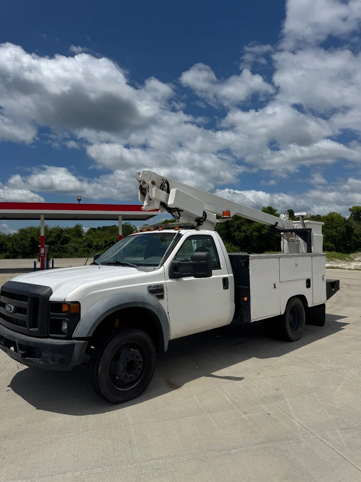 2008 Ford F450 Xl, photo 1 of 12