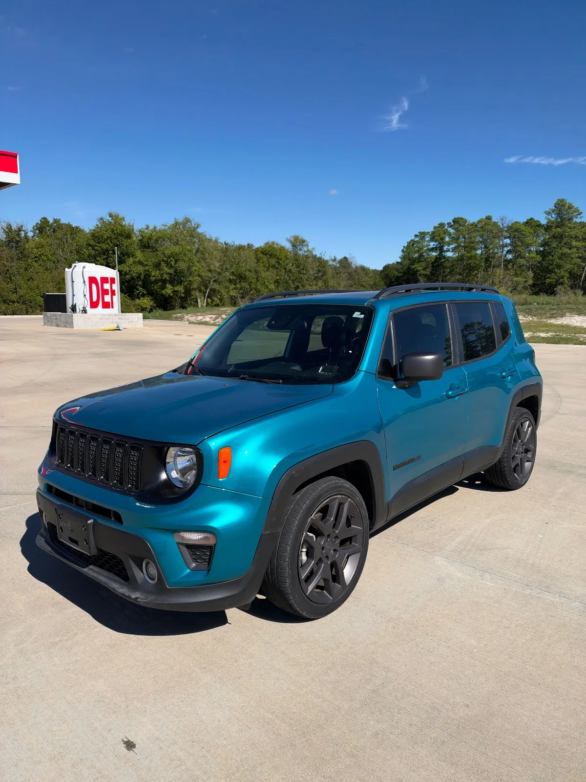 2021 Jeep Renegade Latitude, photo 1 of 14