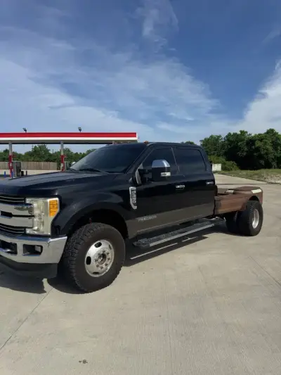 2017 Ford F-350 Welding Truck Lariat, sold