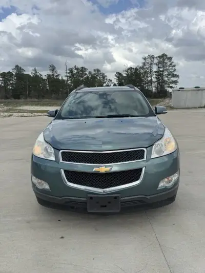 2009 Chevrolet Traverse LT, sold