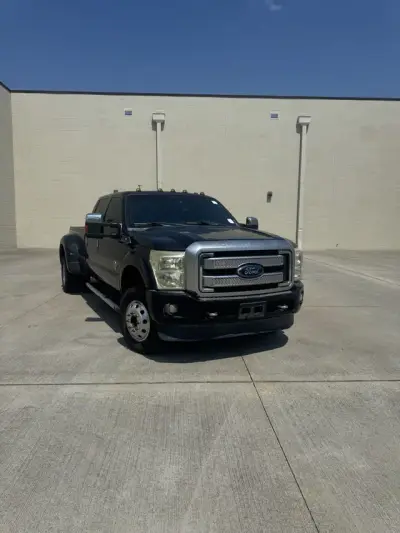 2014 Ford F-350 Super Duty Lariat