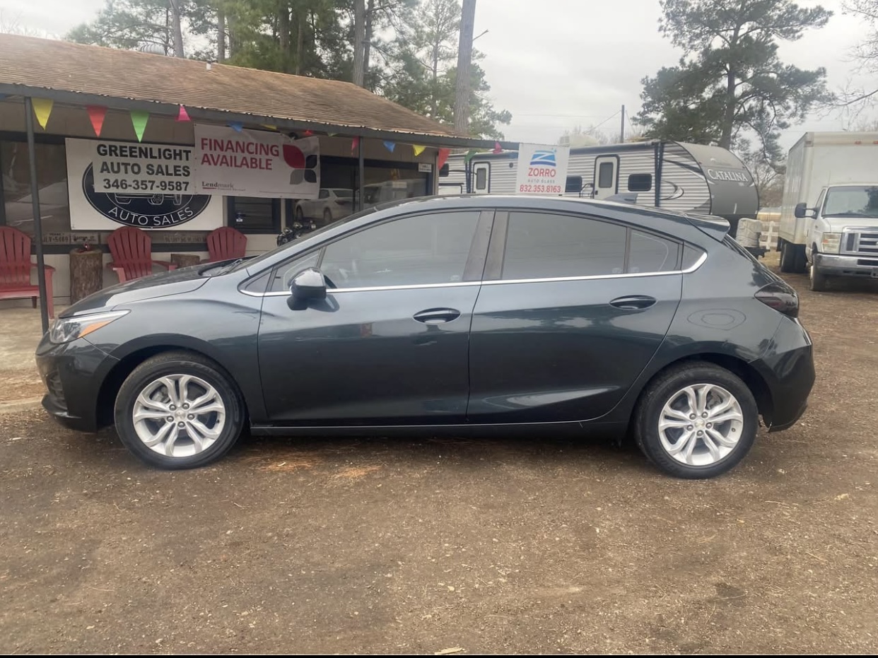 2019 Chevrolet Cruze LT Hatchback 4D