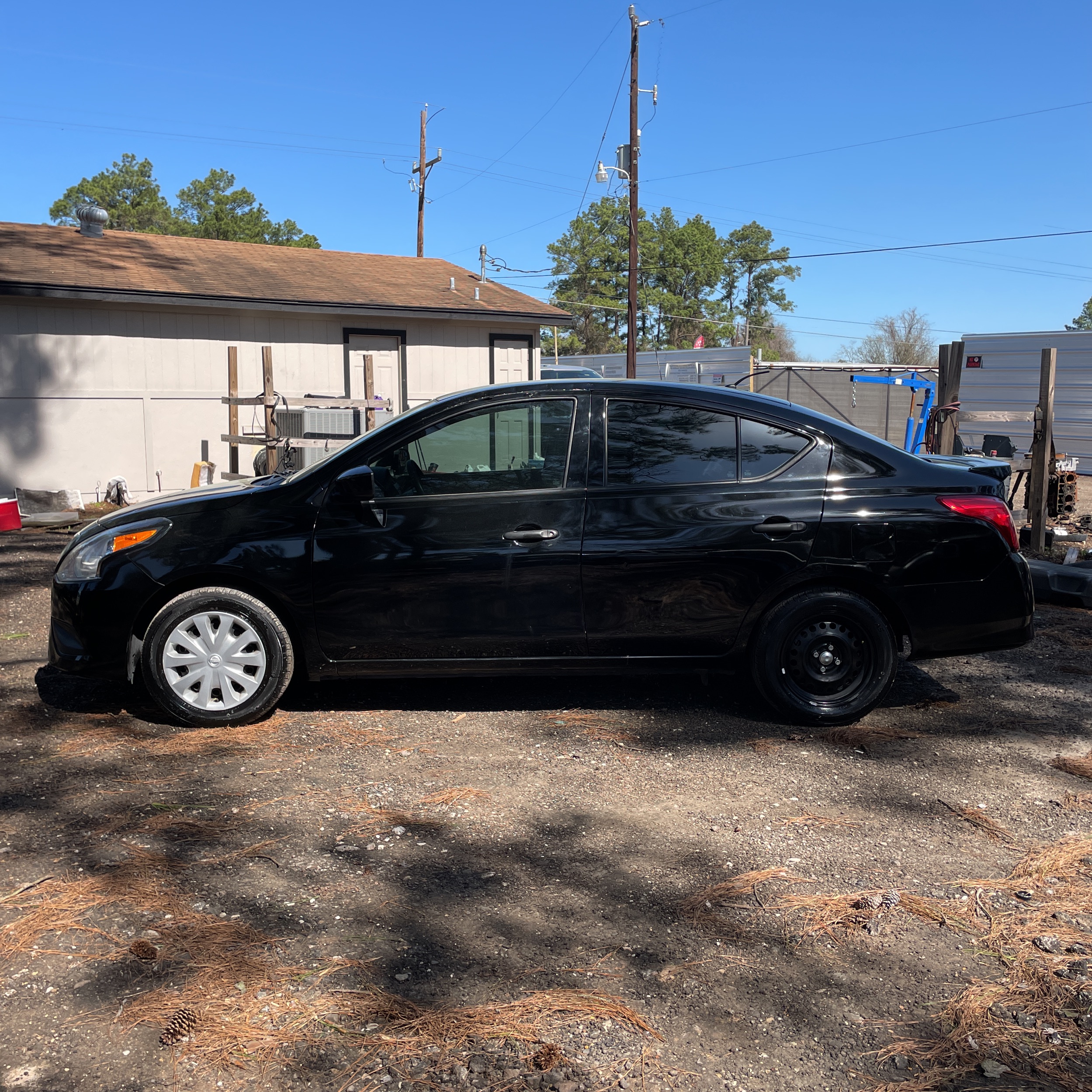 2019 NISSAN VERSA S PLUS