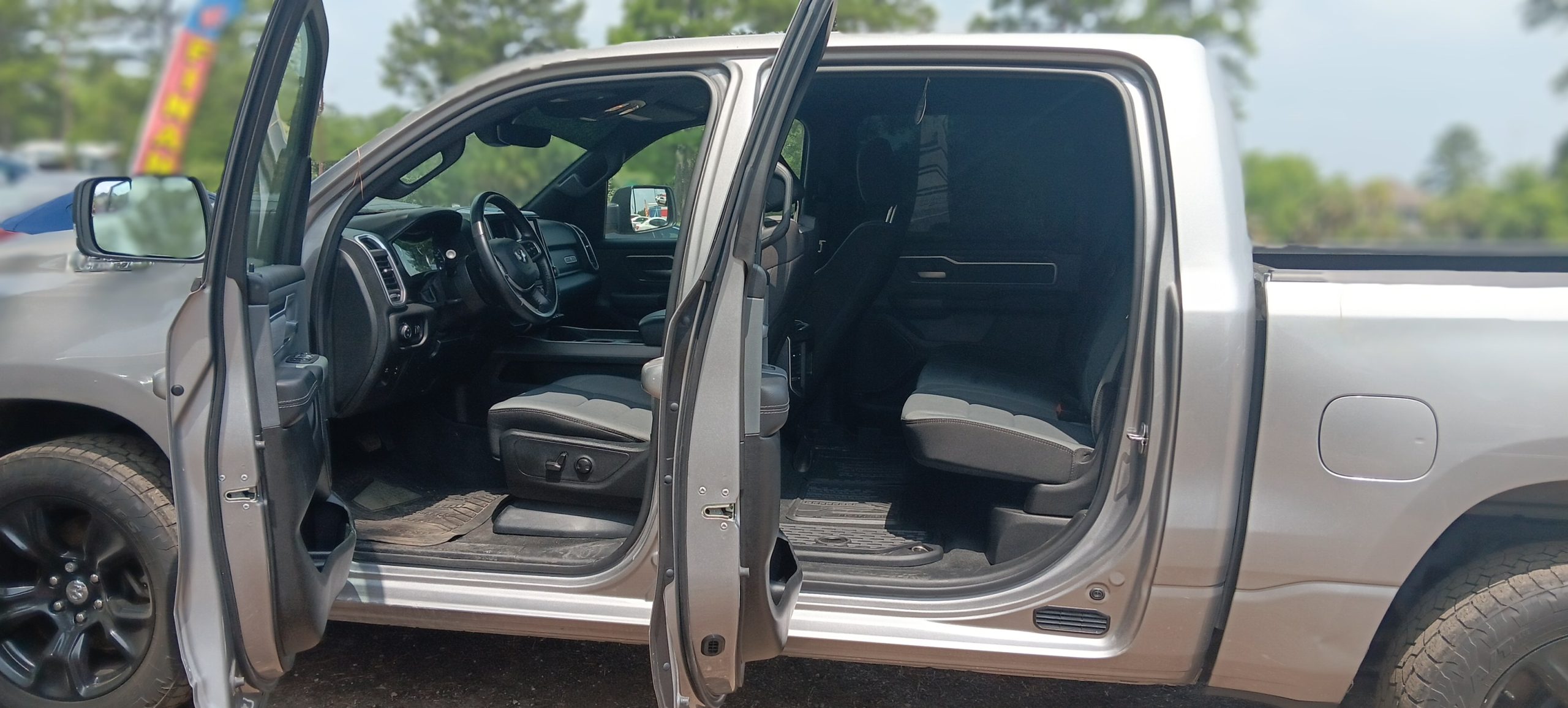 2022-DODGE RAM 1500 LONESTAR