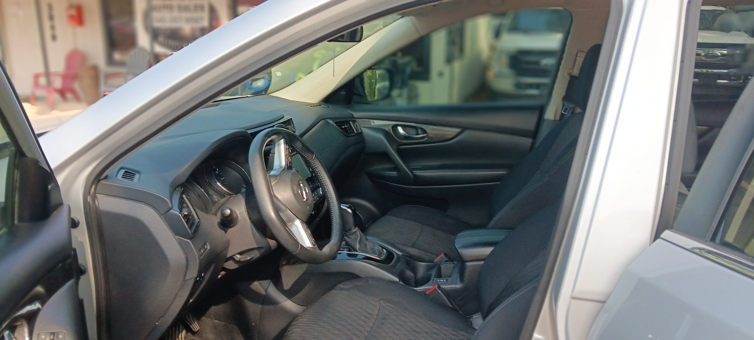 2018 NISSAN ROGUE SV