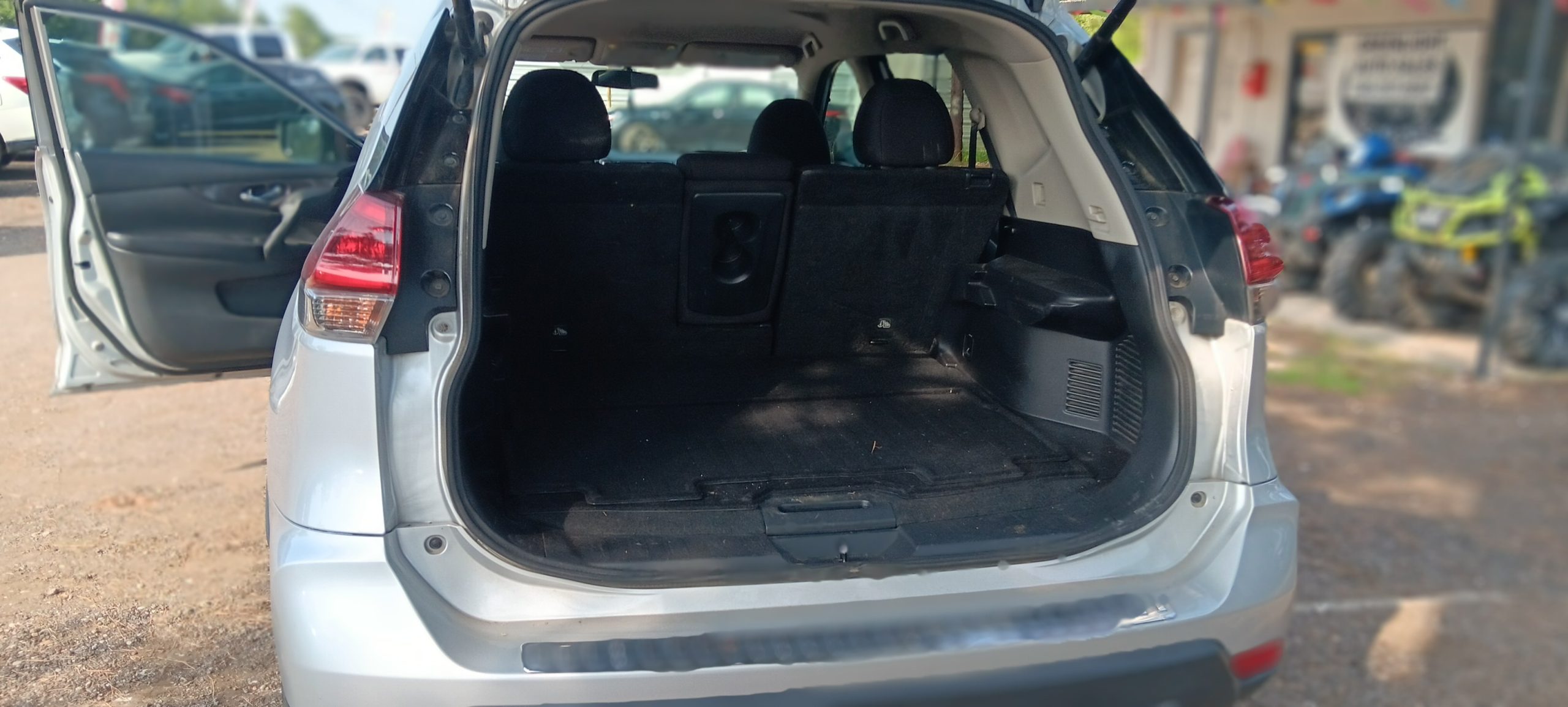2018 NISSAN ROGUE SV