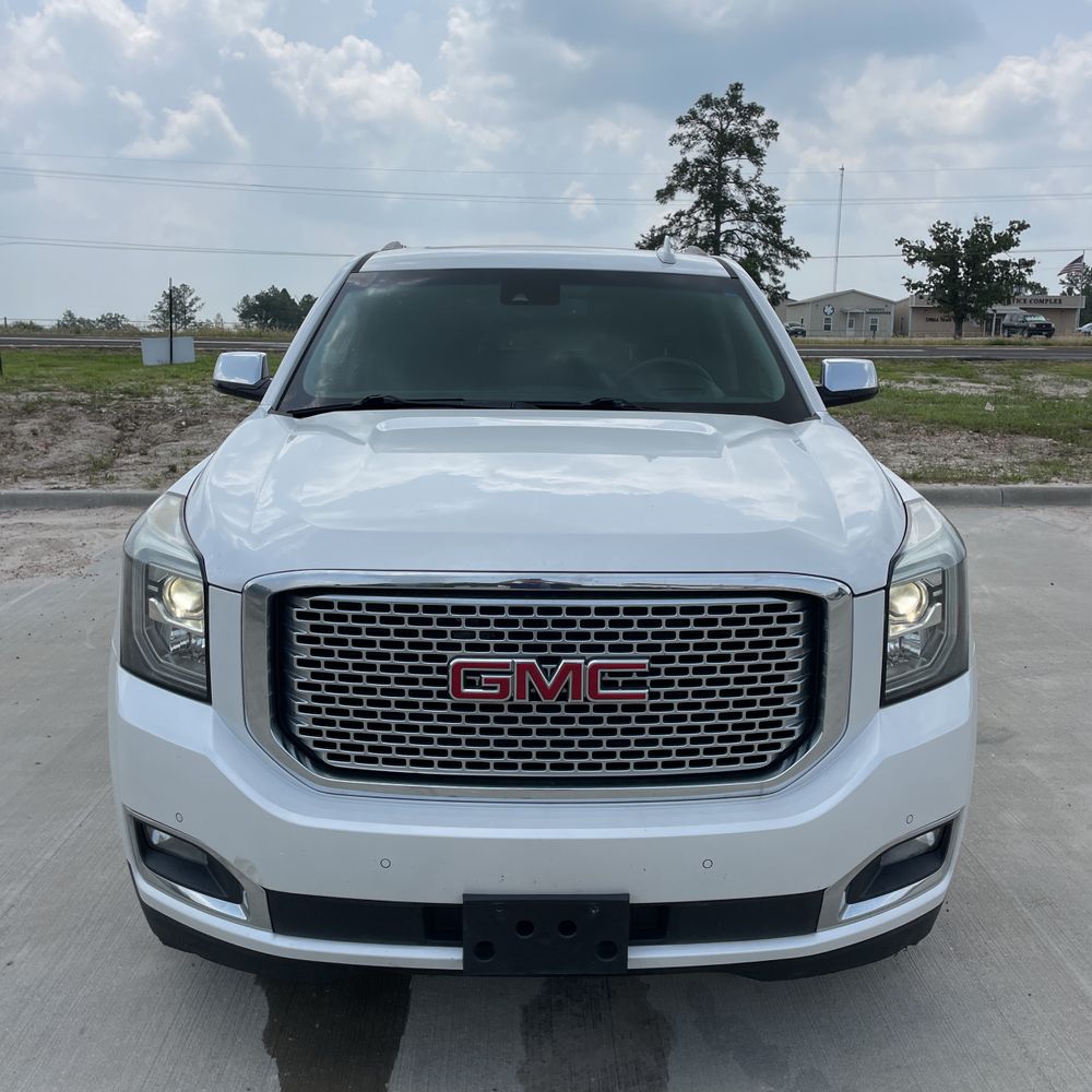 2017 GMC YUKON DENALI