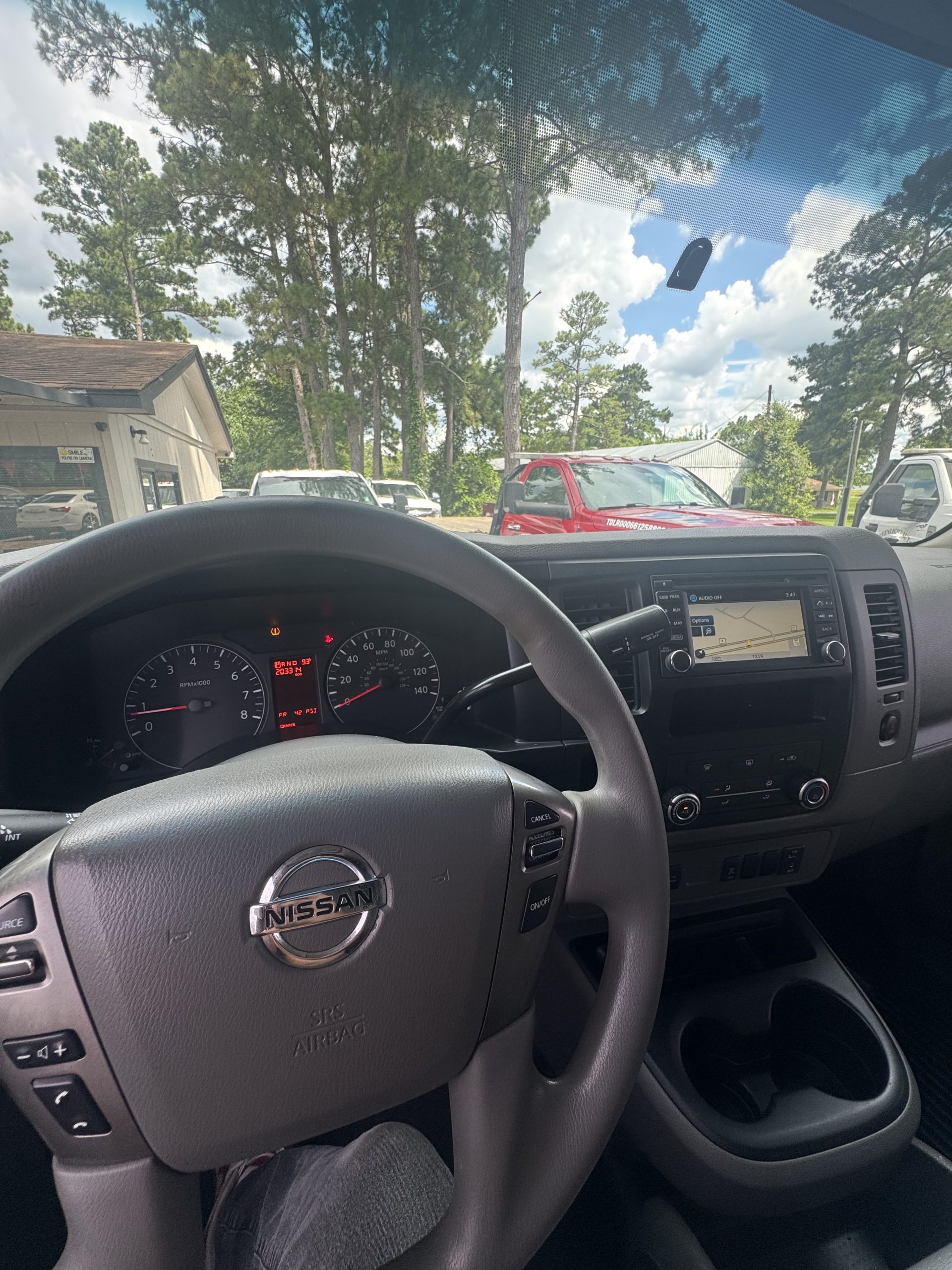 2019 NISSAN NV 2500 HD SV