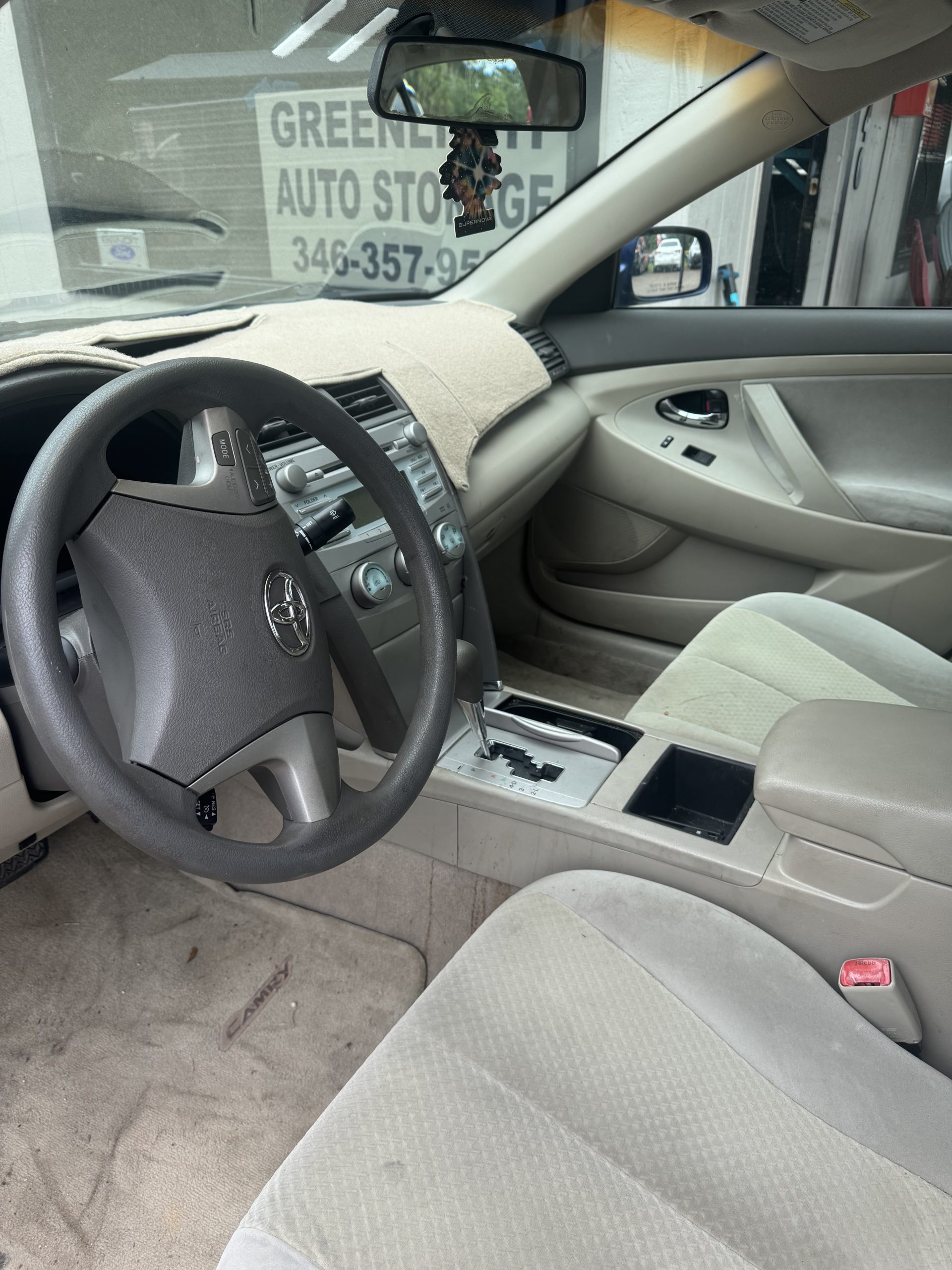 2009 TOYOTA CAMRY LE