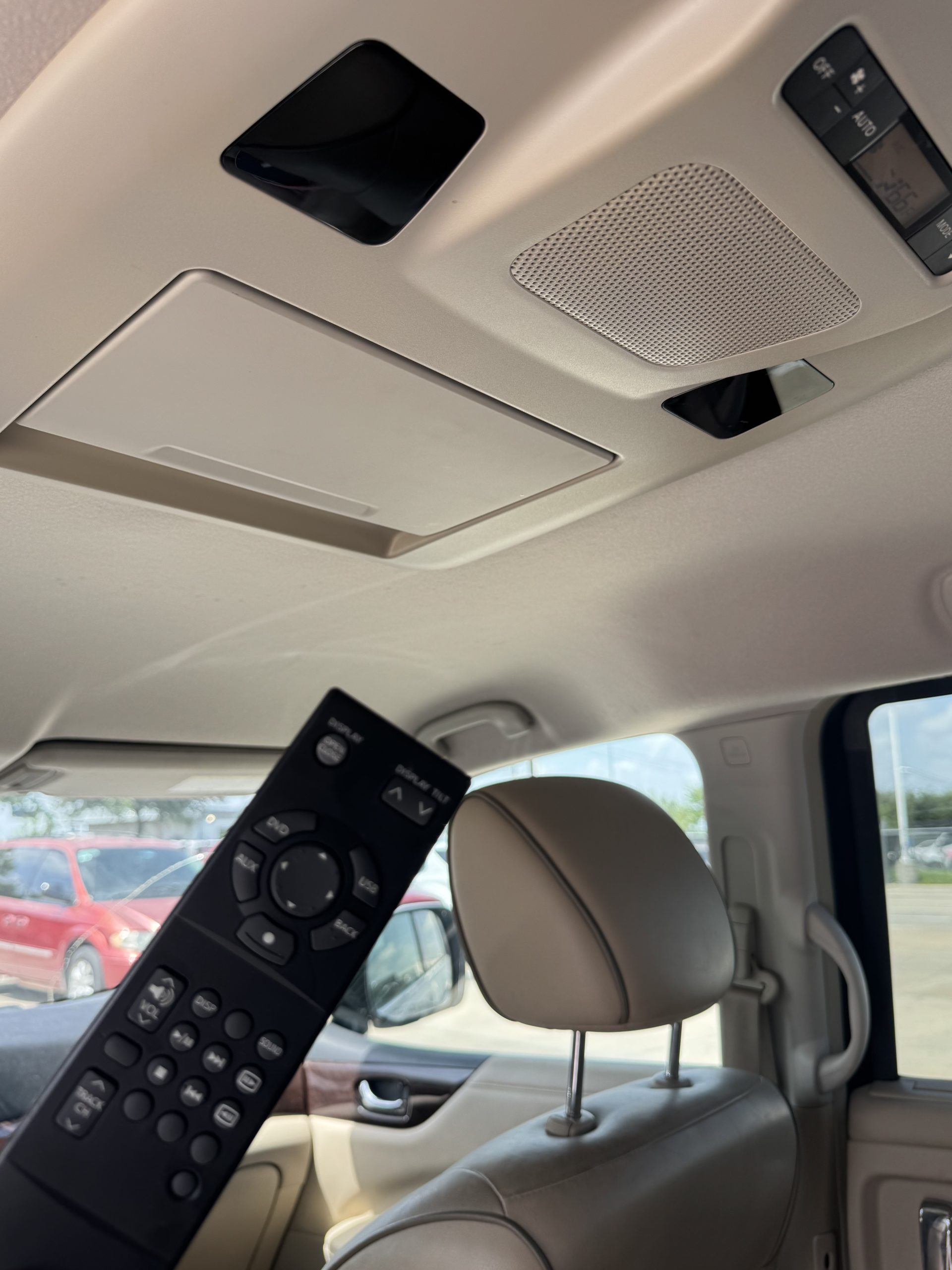 2012 NISSAN QUEST 3.5 LE