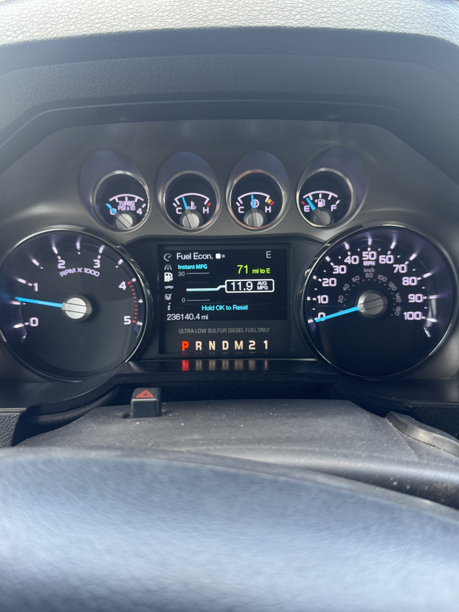 2011 FORD F-350 SUPER DUTY LARIAT