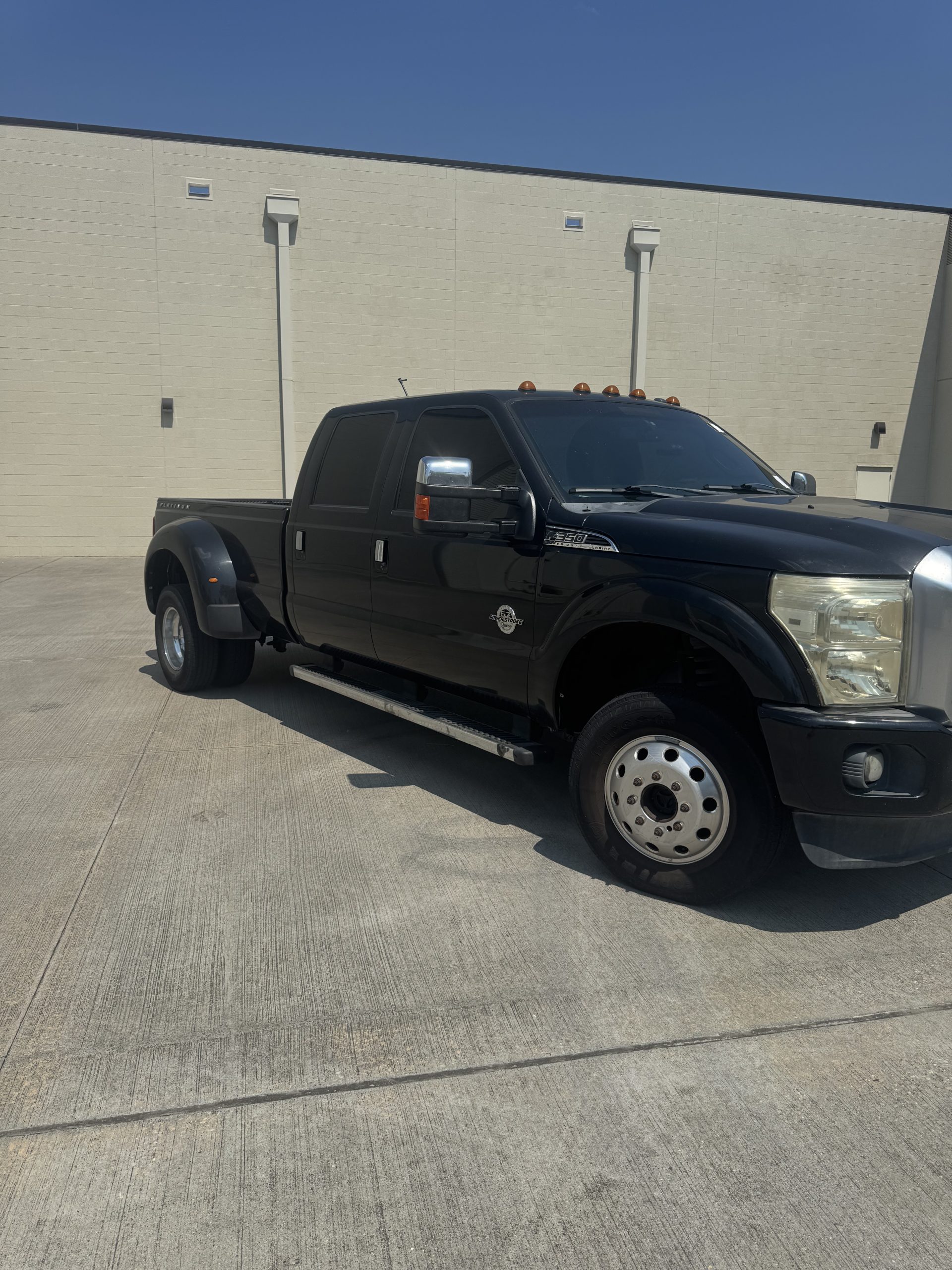 2014 FORD F-350 SUPER DUTY LARIAT