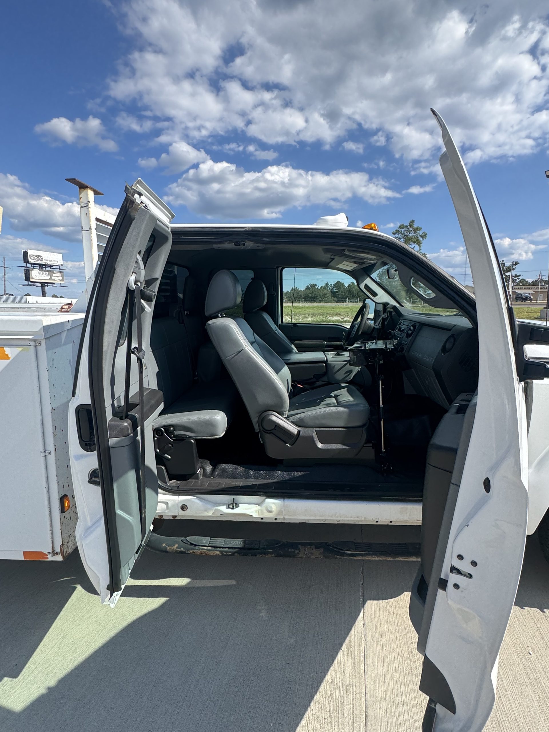 2012 FORD F-350 SUPER DUTY XL