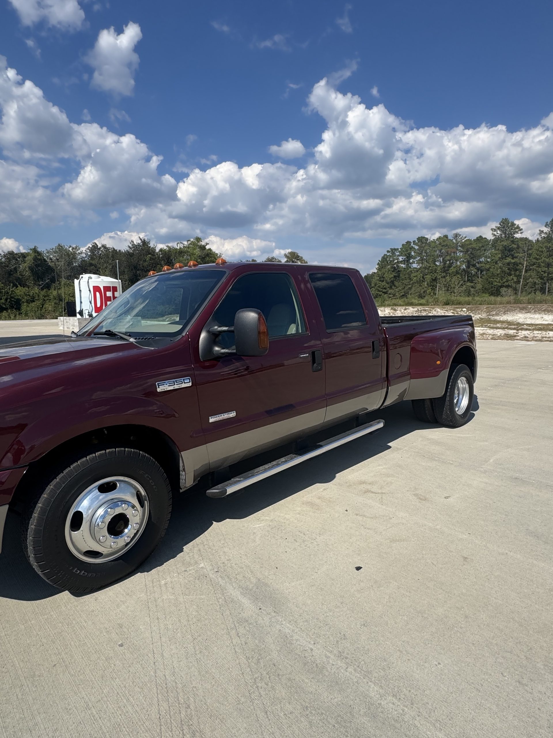 2005 FORD SUPER DUTY LARIAT
