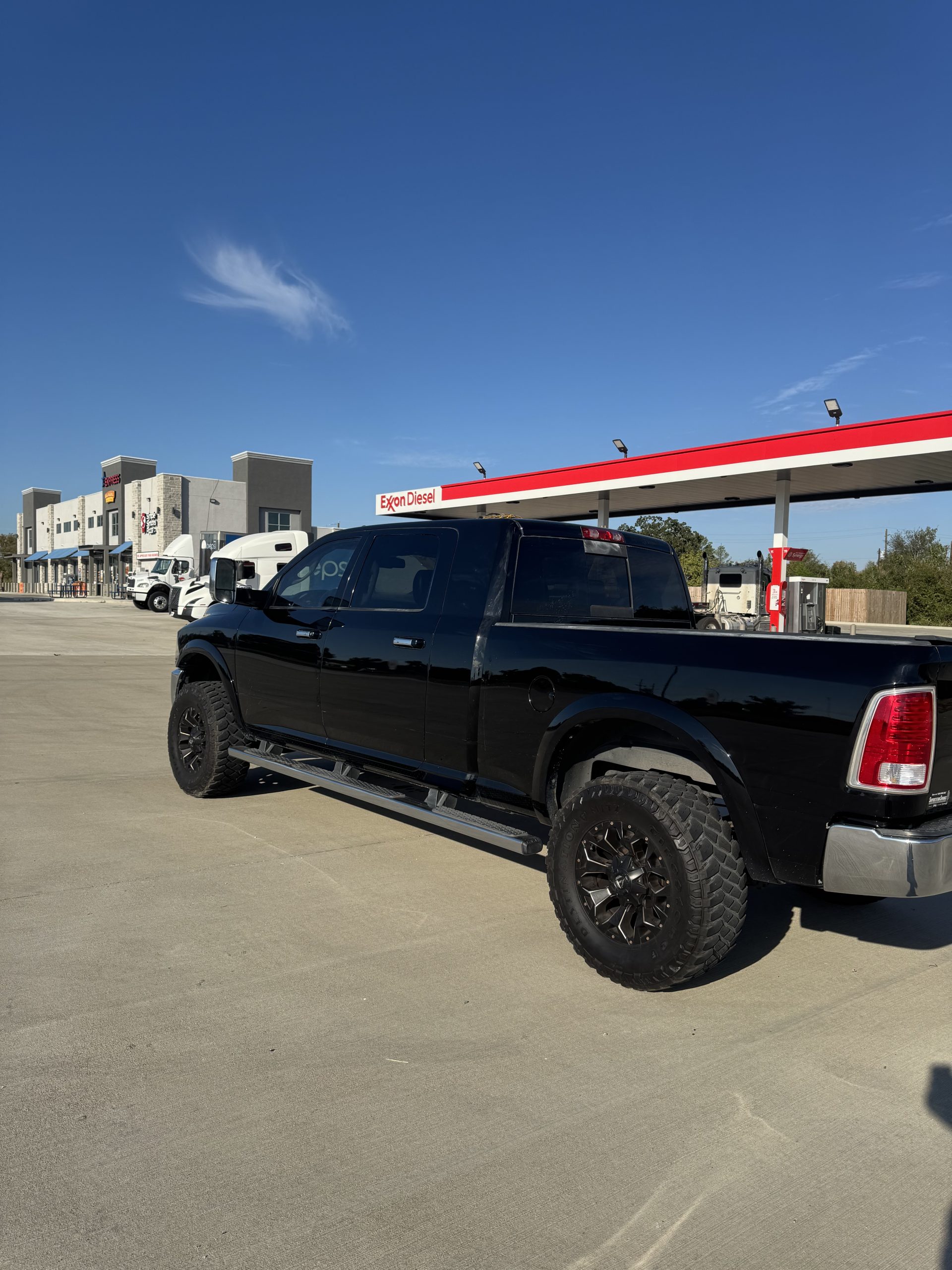 2013 RAM 2500 LARAMIE MEGA CAB