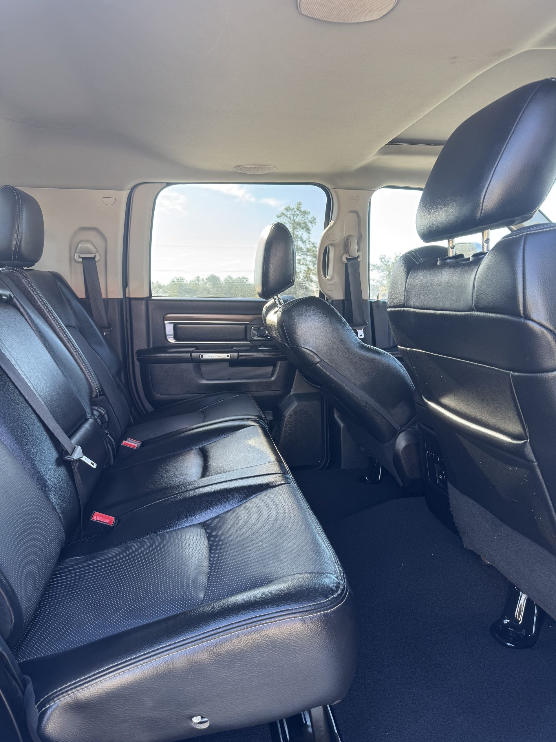 2013 RAM 2500 LARAMIE MEGA CAB