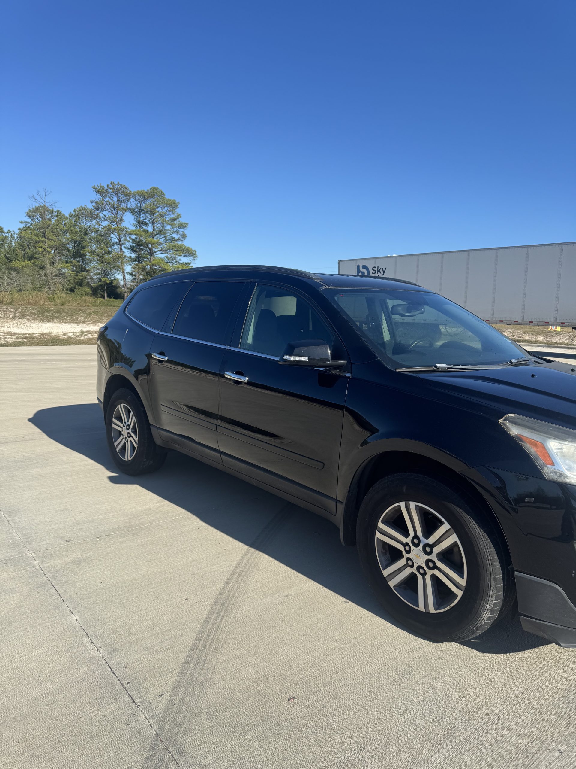 2017 CHEVROLET TRAVERSE LT