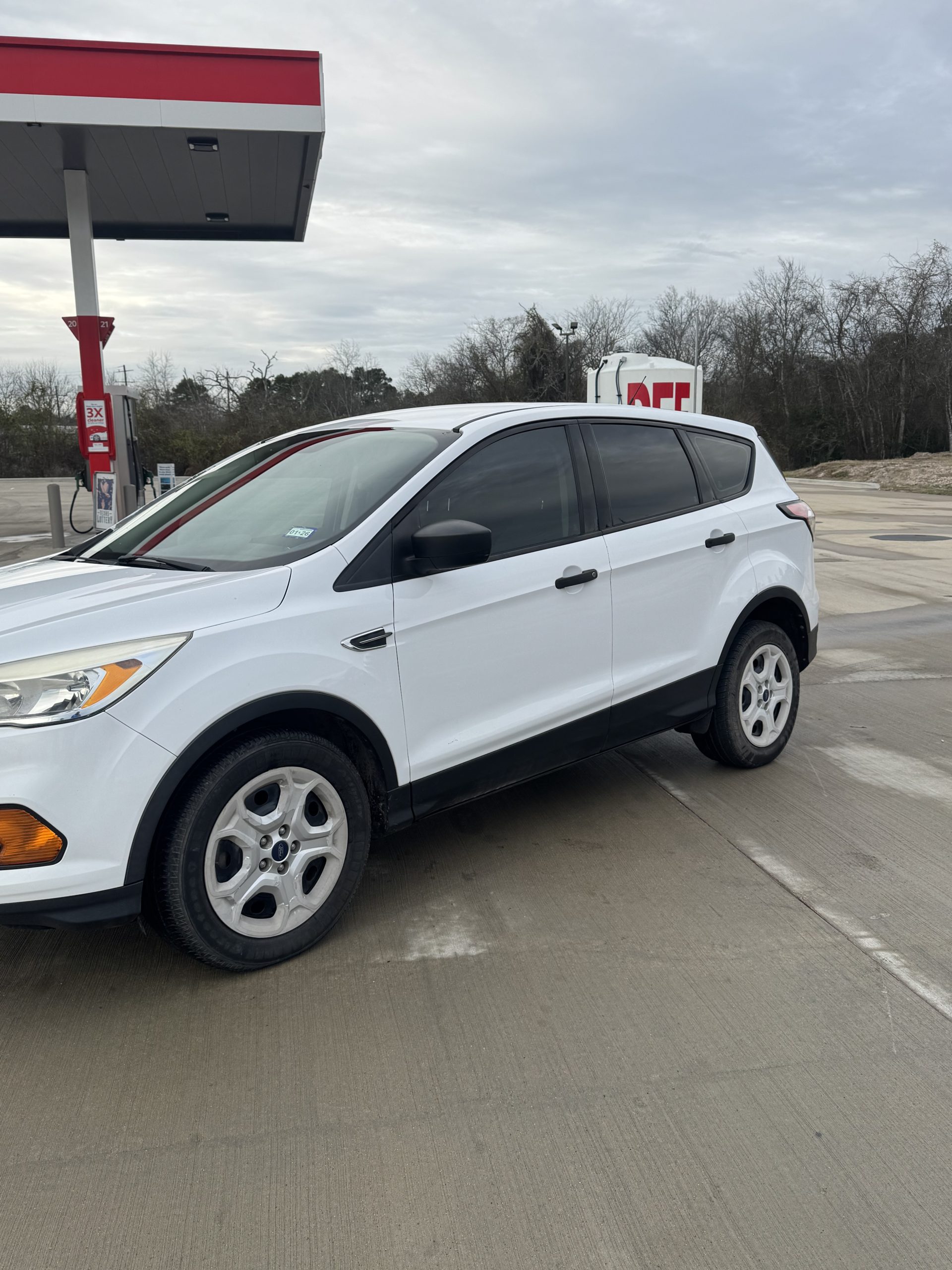 2017 FORD ESCAPE S