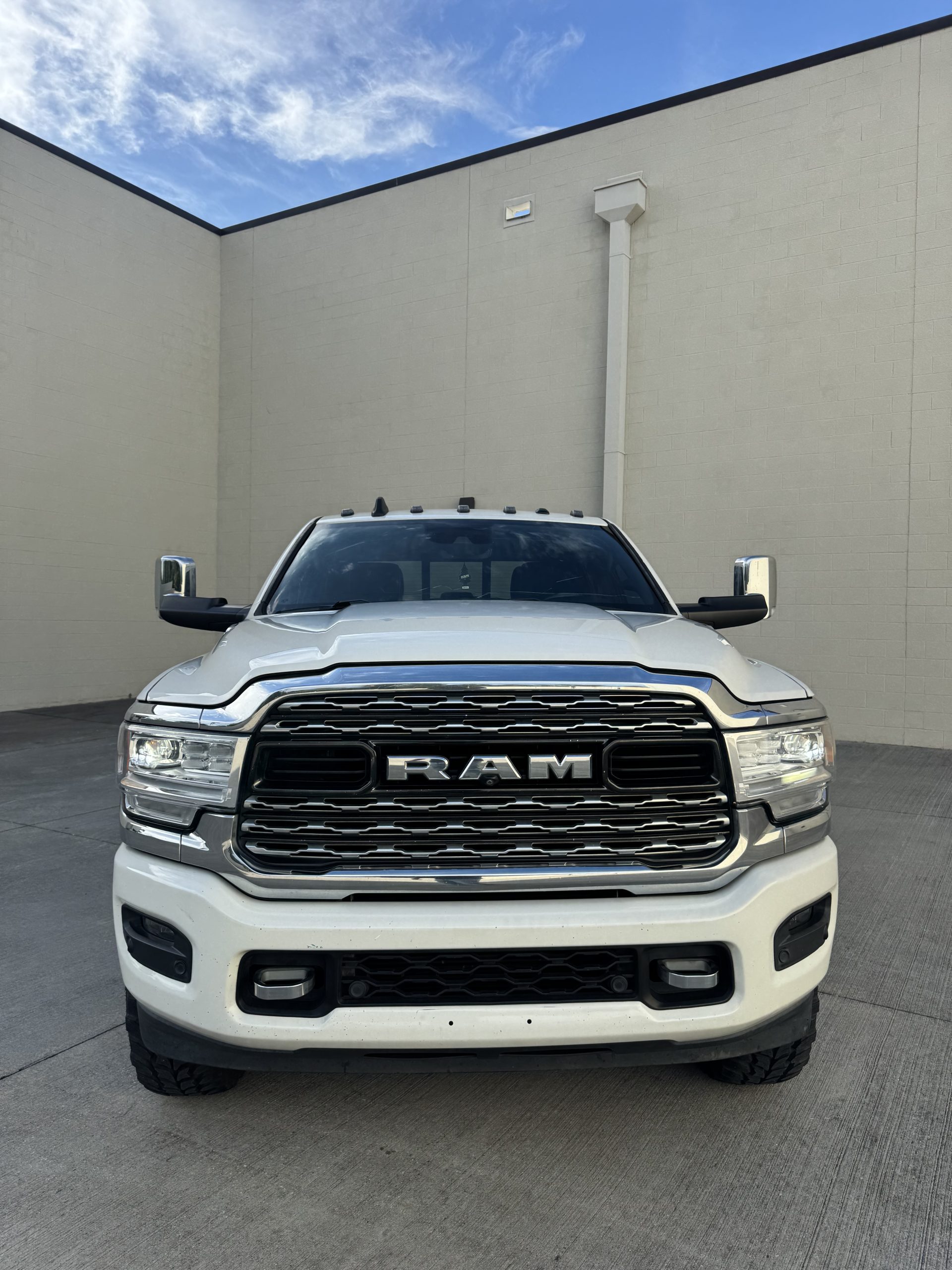 2020 RAM 3500 LIMITED